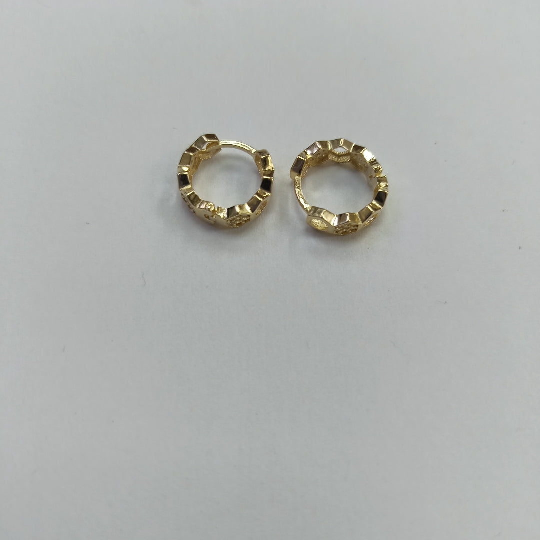 ARETES HUGGIES HEXAGONALES C CIRCONIAS 14K 2.7 GR (NUEVO)