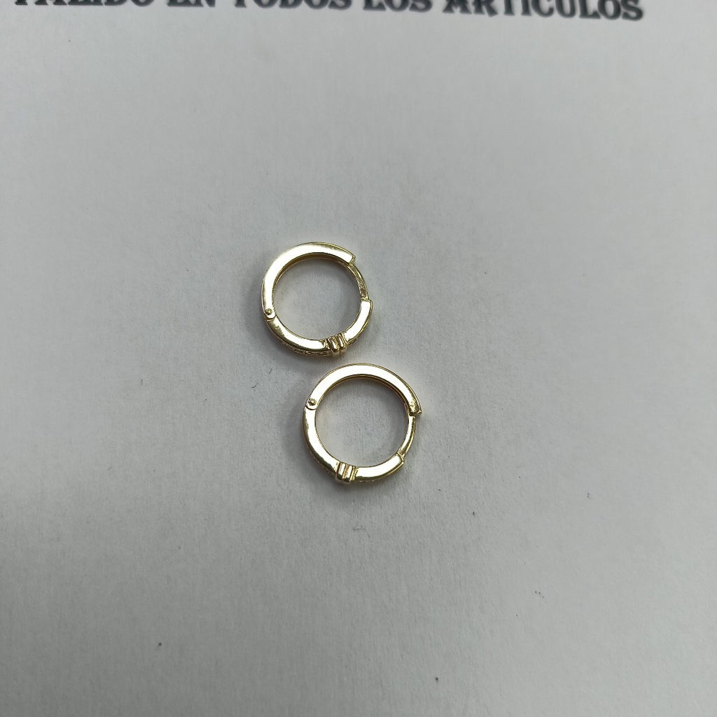 ARETES HUGGIES C CIRCONIA 14K 2 GR (NUEVO)