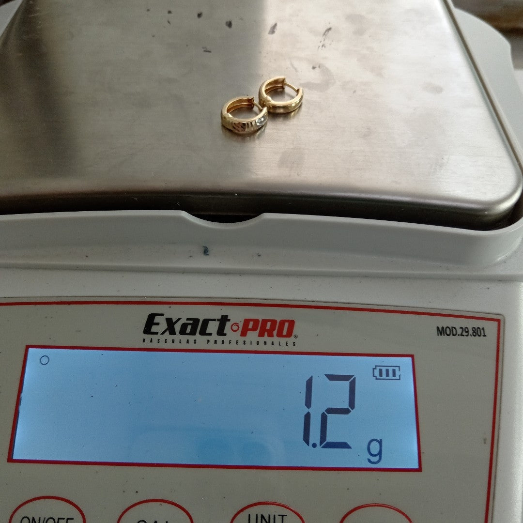 ARETES PAR ORO 10 K 1.2 GRMS (SEMINUEVO)