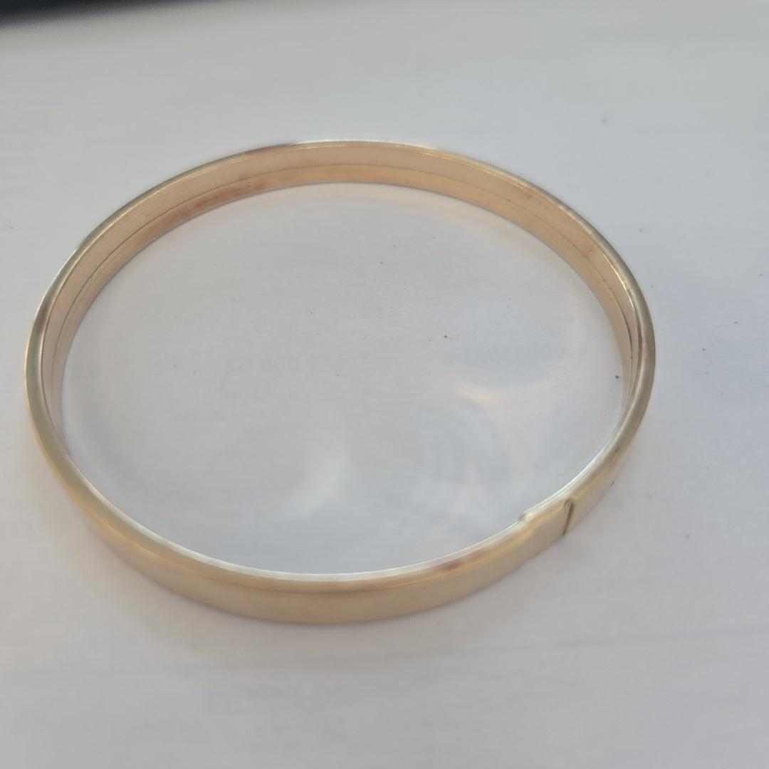 PULSERA RIGIDA ORO 10 K 7.6 GRMS (SEMINUEVO)