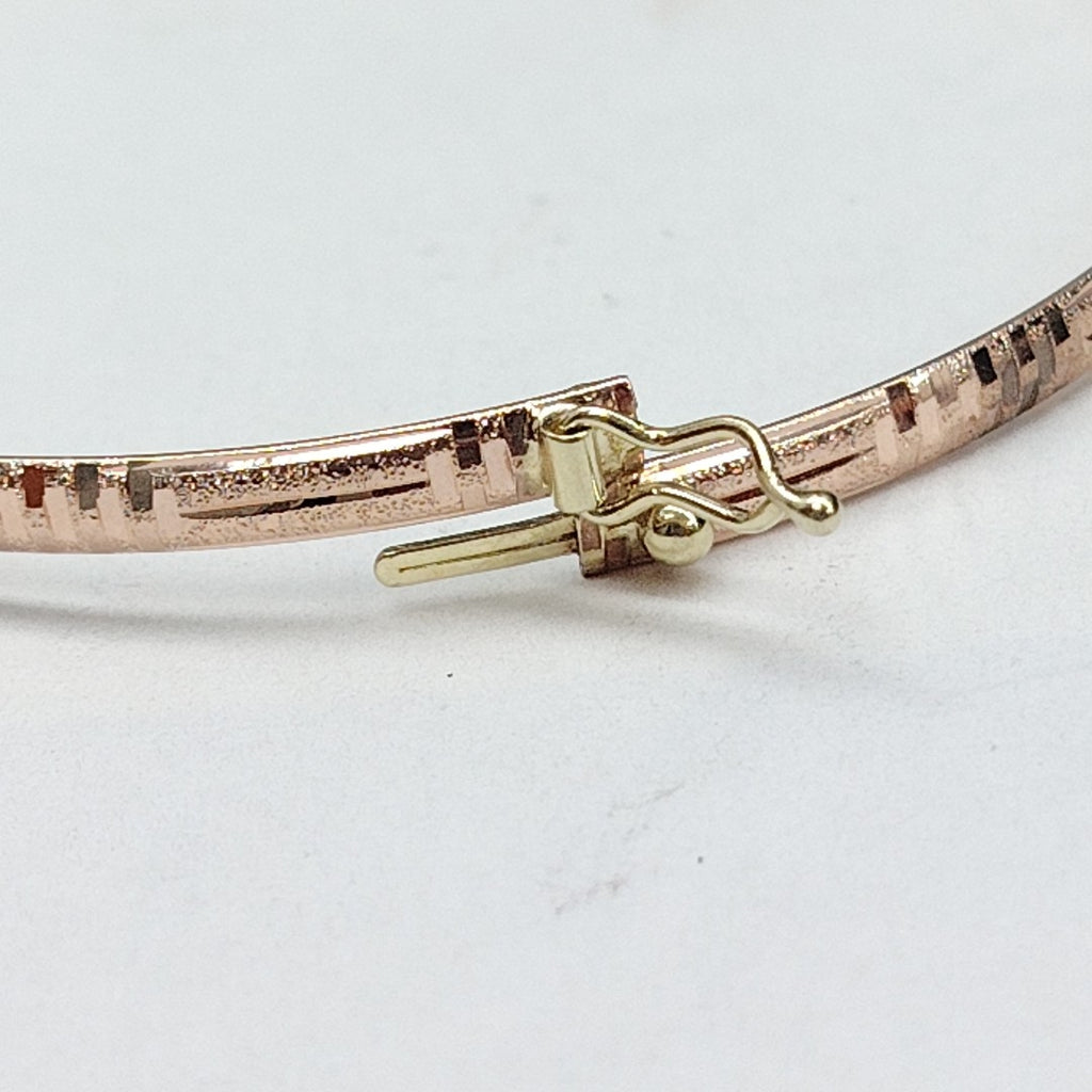 PULSERA RIGIDA ORO 14 K 3.9 GRMS (SEMINUEVO)