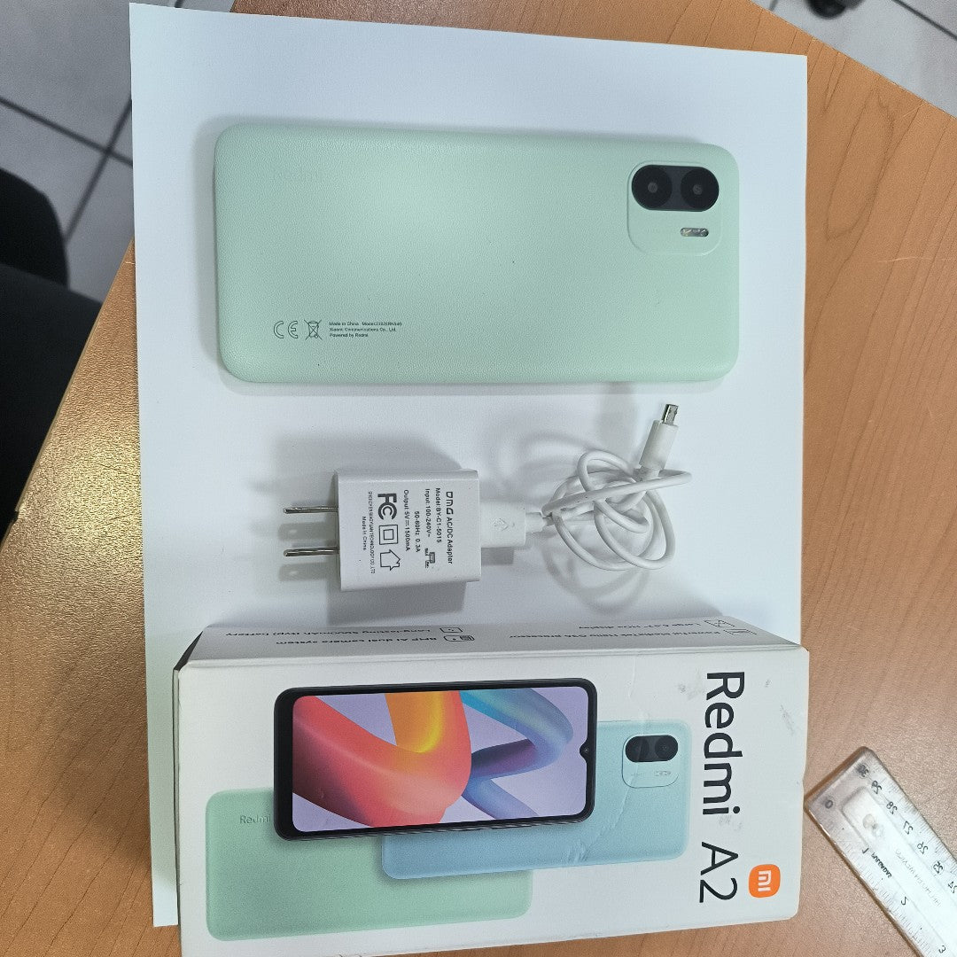 CELULAR XIAOMI REDMI A2 23026RN54G (2023) 64 GB 2 GB RAM (SEMINUEVO)