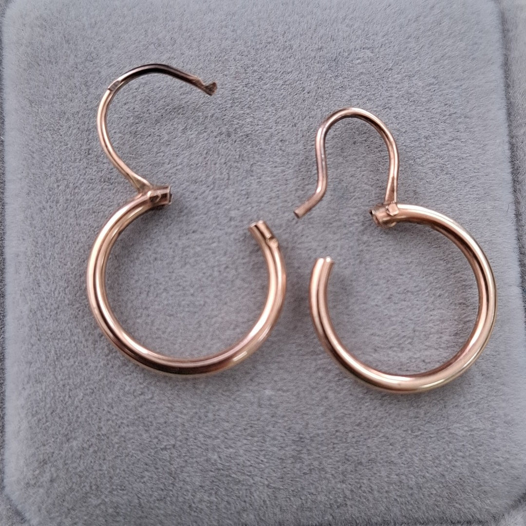 ARRACADAS PAR ORO 10 K 1.2 GRMS (SEMINUEVO)