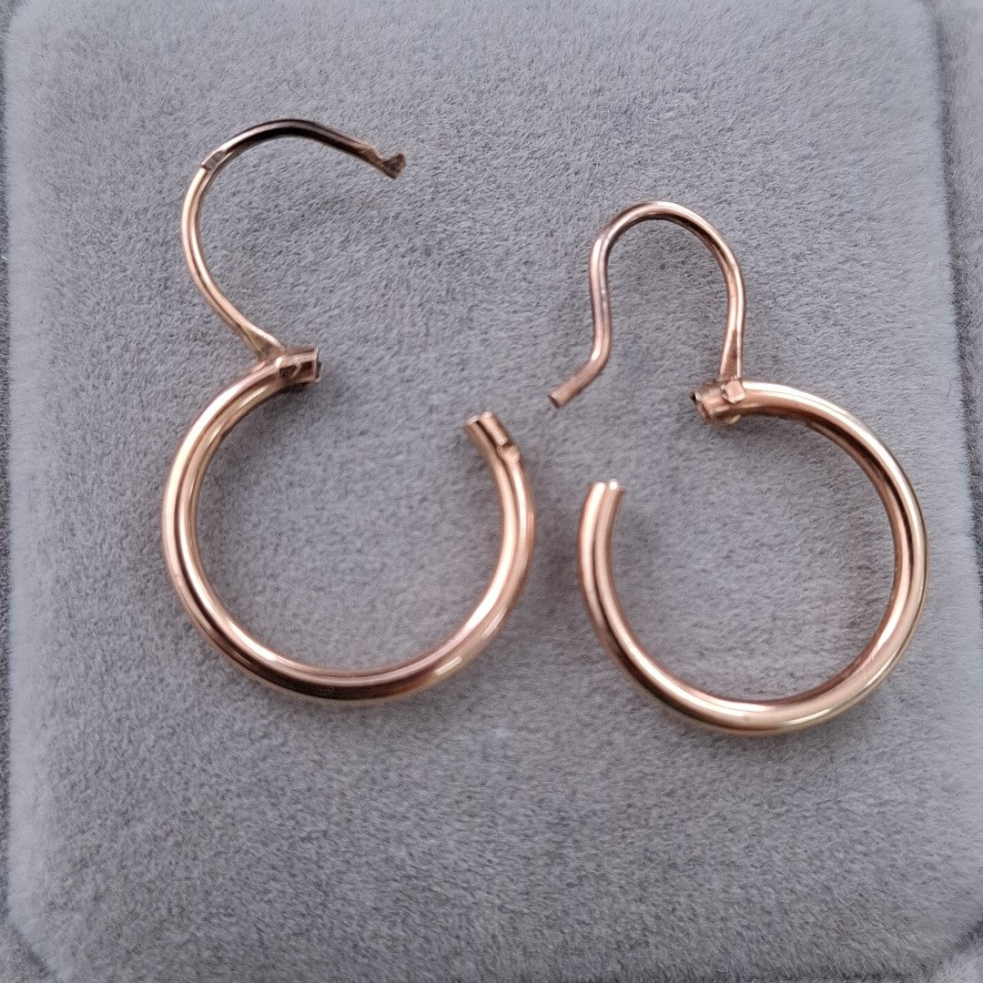 ARRACADAS PAR ORO 10 K 1.2 GRMS (SEMINUEVO)