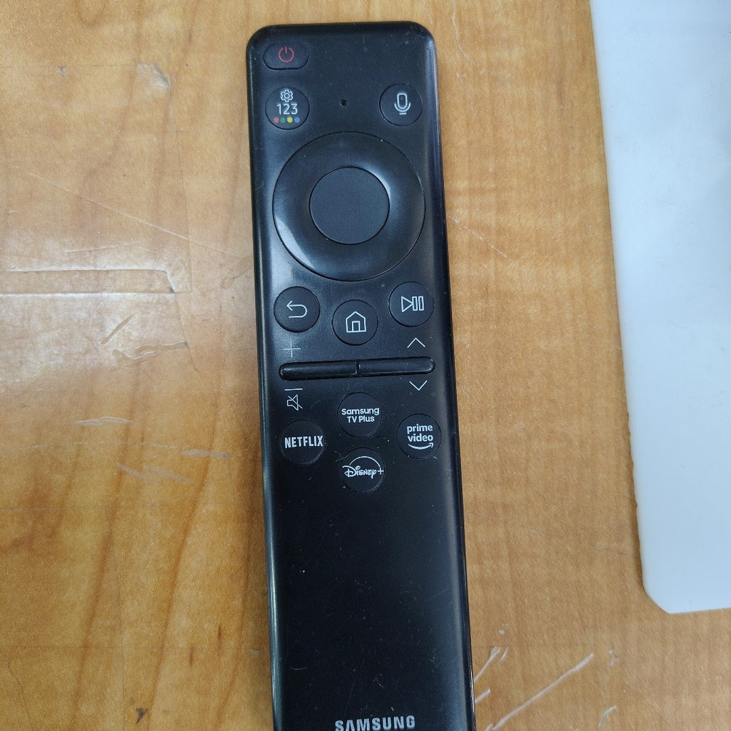 PANTALLA SAMSUNG UN50DU8200F (2025) 50" LED 4K (SEMINUEVO)