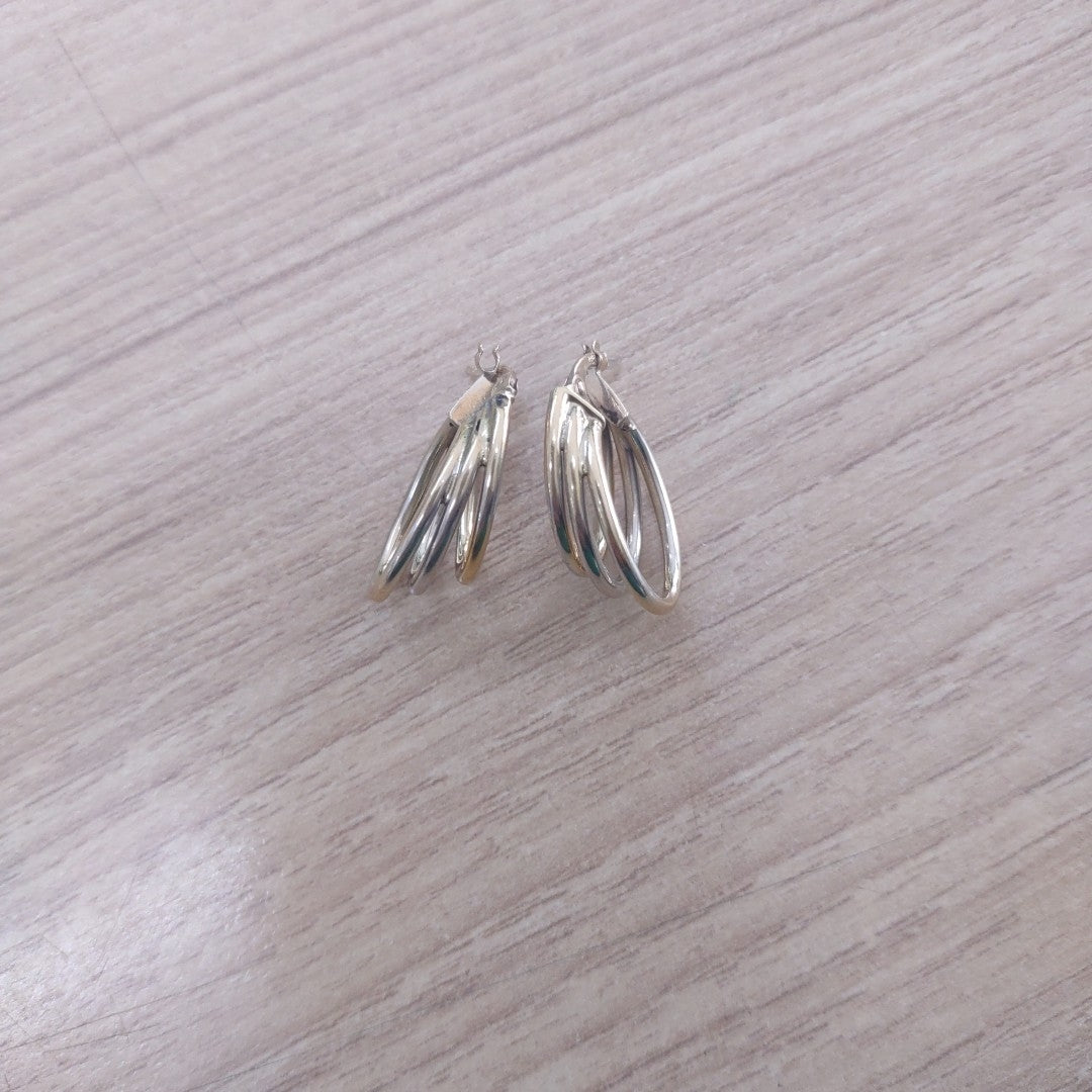 ARRACADAS PAR ORO 14 K 3.9 GRMS (SEMINUEVO)