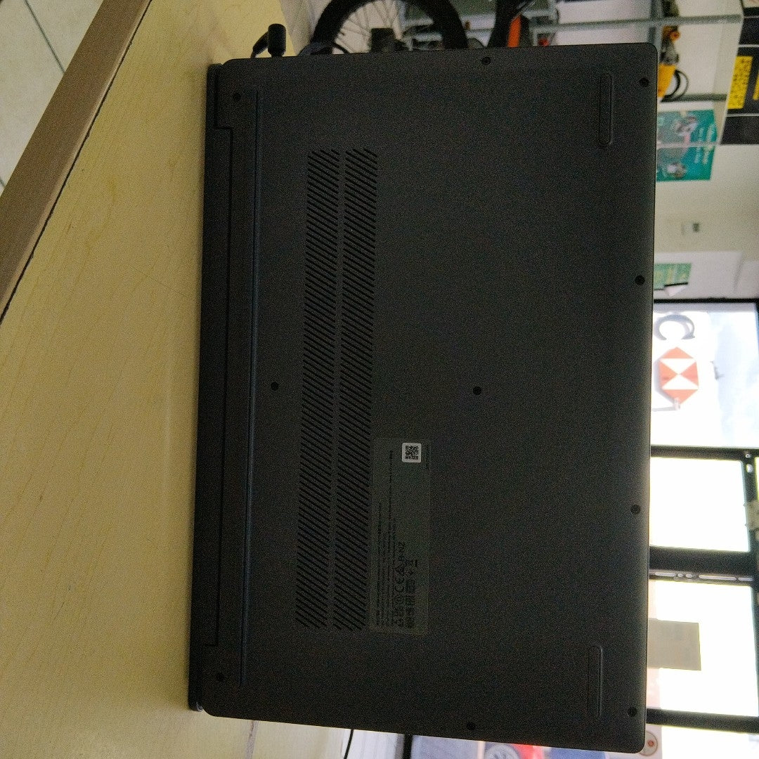 LAPTOP LENOVO IDEAPAD SLIM 3 15ABR8 (2023) 512 GB SSD 16 GB RAM (SEMINUEVO)