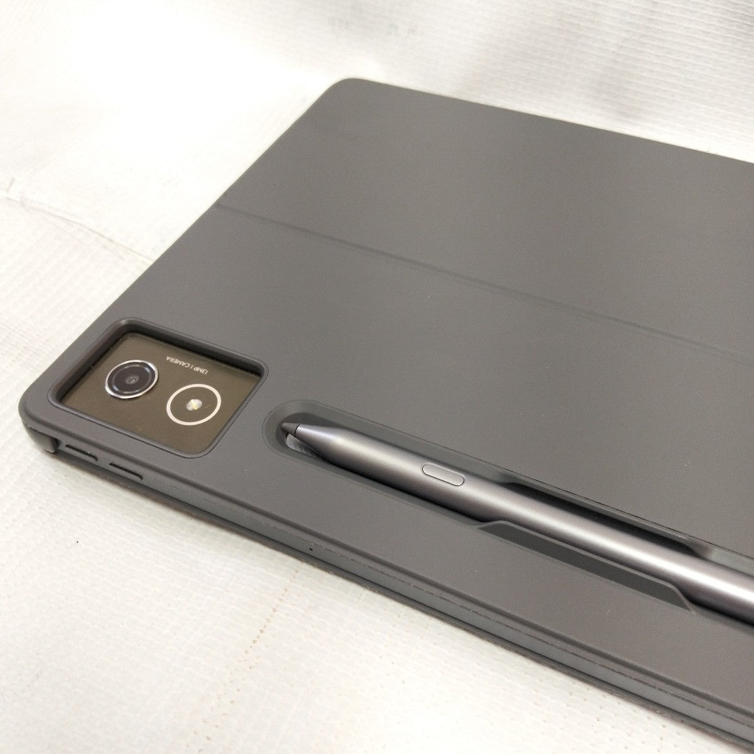 TABLETA LENOVO TAB PRO TB373FU (2025) 256 GB 8 GB RAM (SEMINUEVO)