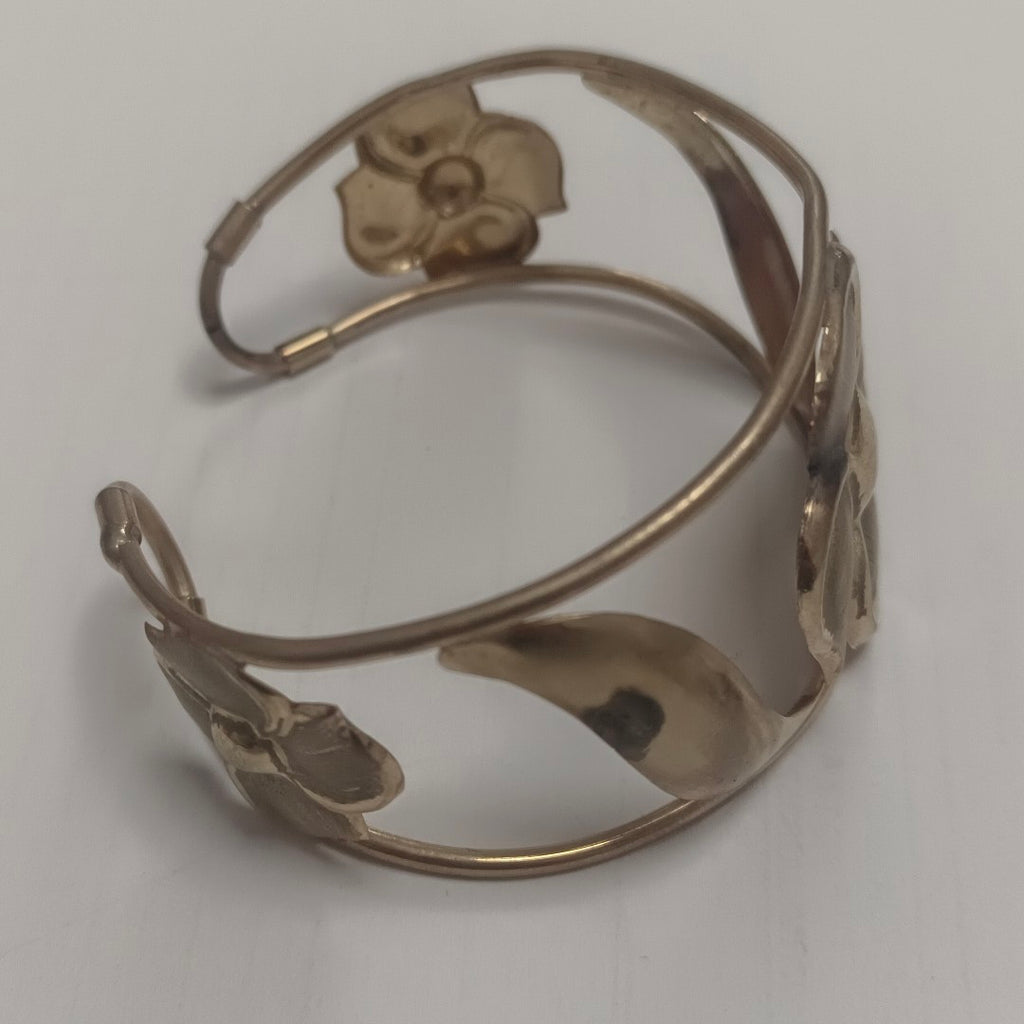 PULSERA RIGIDA ORO 10 K 11.4 GRMS (SEMINUEVO)