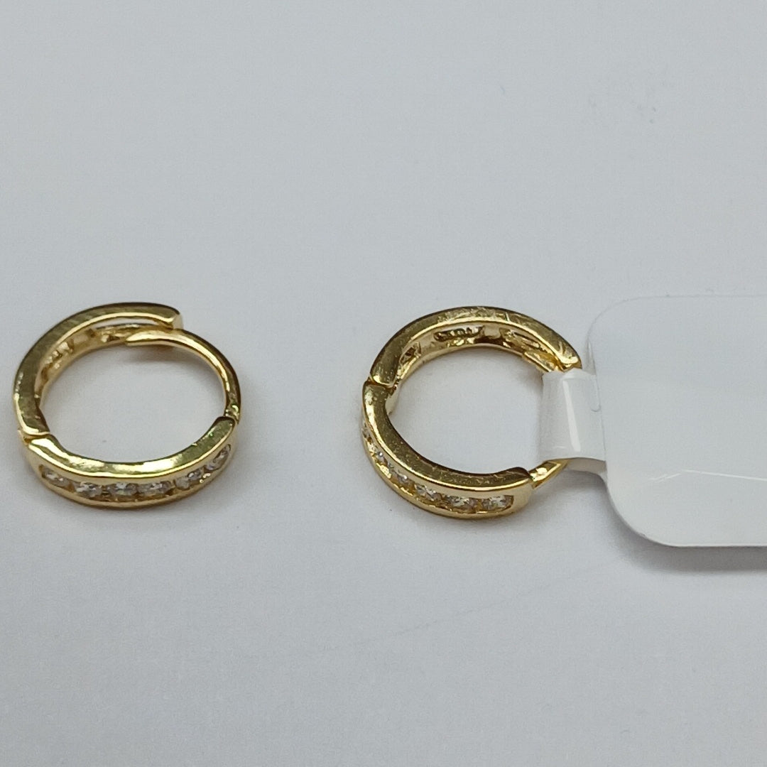 ARETES HUGGIES C CIRCONIA 14K 1.1 GR (NUEVO)