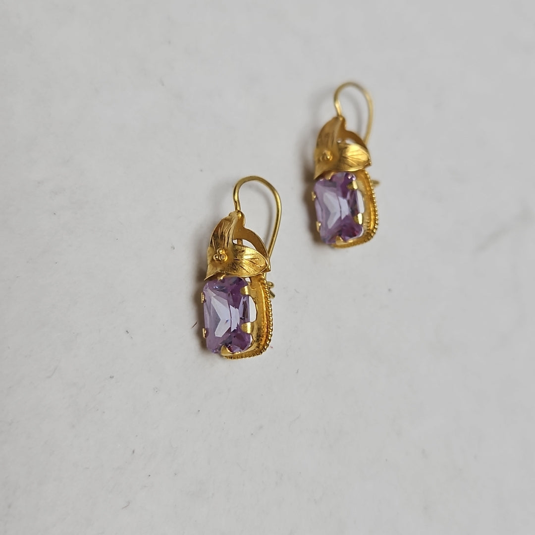 ARETES PAR ORO 18 K 2.7 GRMS (SEMINUEVO)