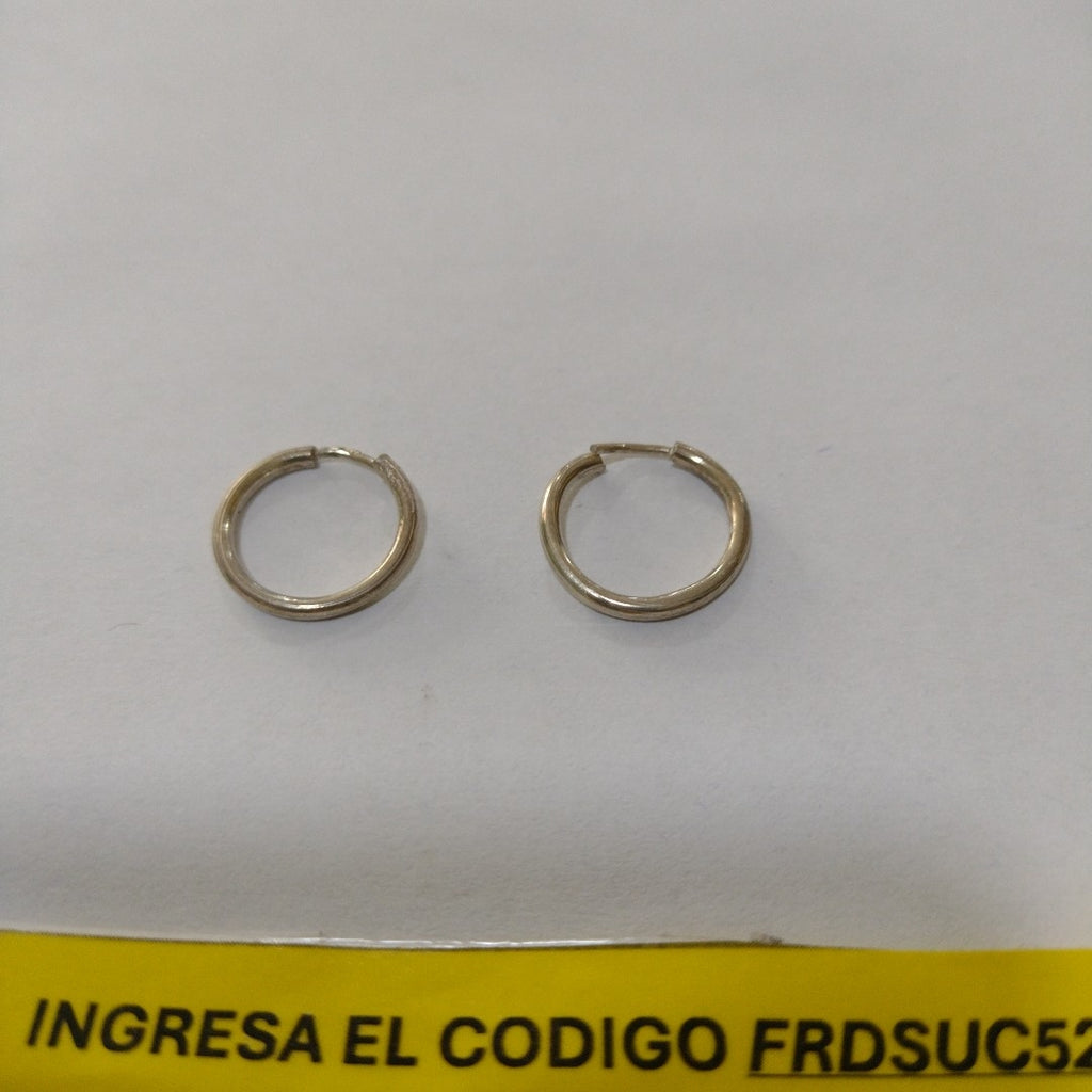 ARRACADAS PAR PLATA 3.8 GRMS (SEMINUEVO)
