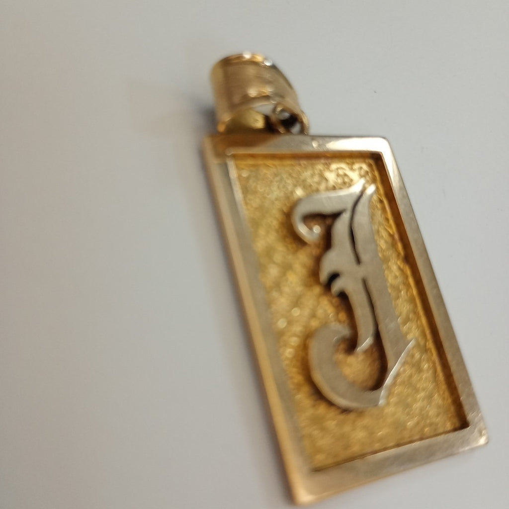 DIJE ORO 10 K 8,50 GRMS (SEMINUEVO)