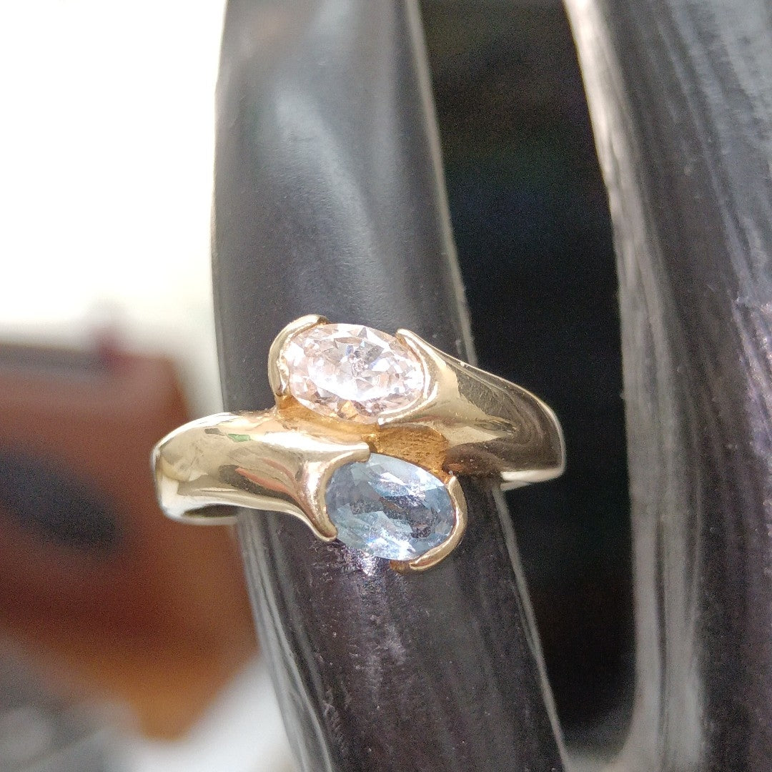 ANILLO ORO 10 K 3.5 GRMS (SEMINUEVO)