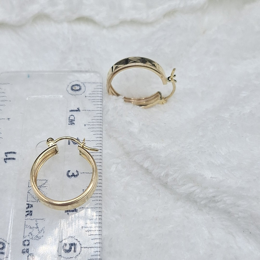 ARETES ARRACADAS LABRADAS 10K 2.2 GR (NUEVO)