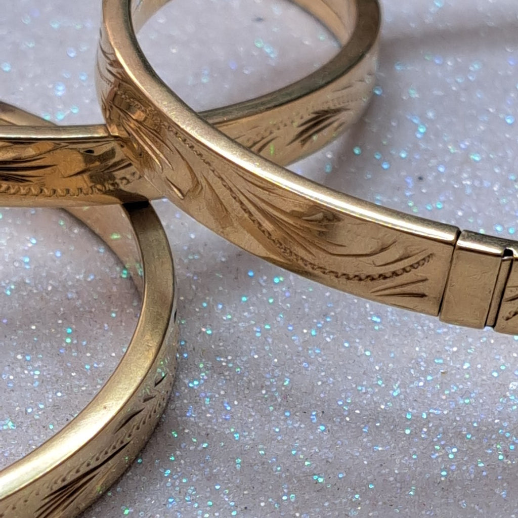 PULSERA RIGIDA ORO 10 K 25.6 GRMS (SEMINUEVO)