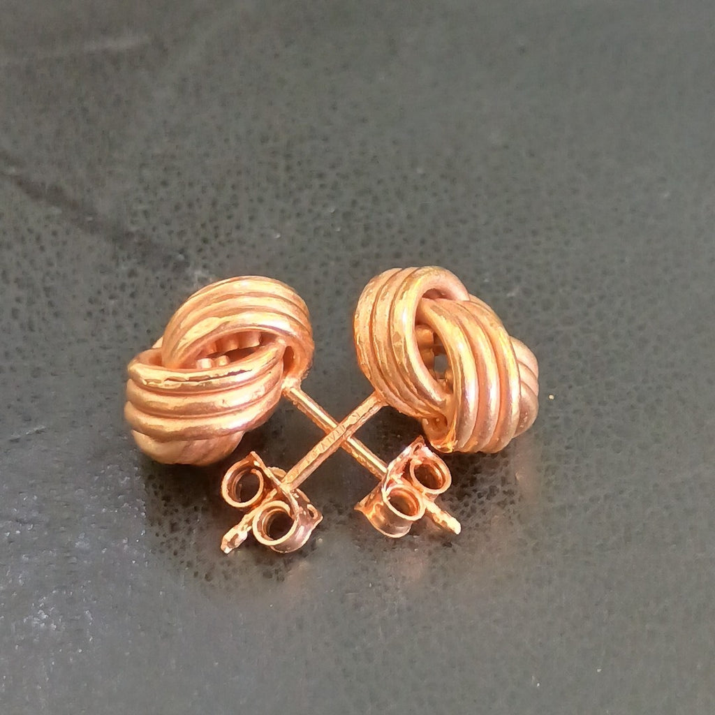 BROQUELES PAR ORO 14 K 1.2 GRMS (SEMINUEVO)