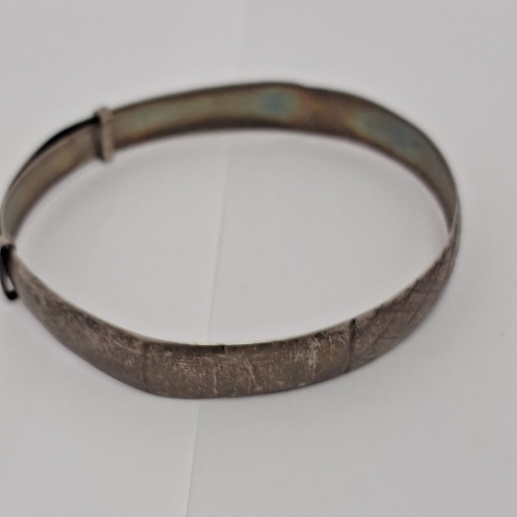 PULSERA RIGIDA PLATA 9.1 GRMS (SEMINUEVO)