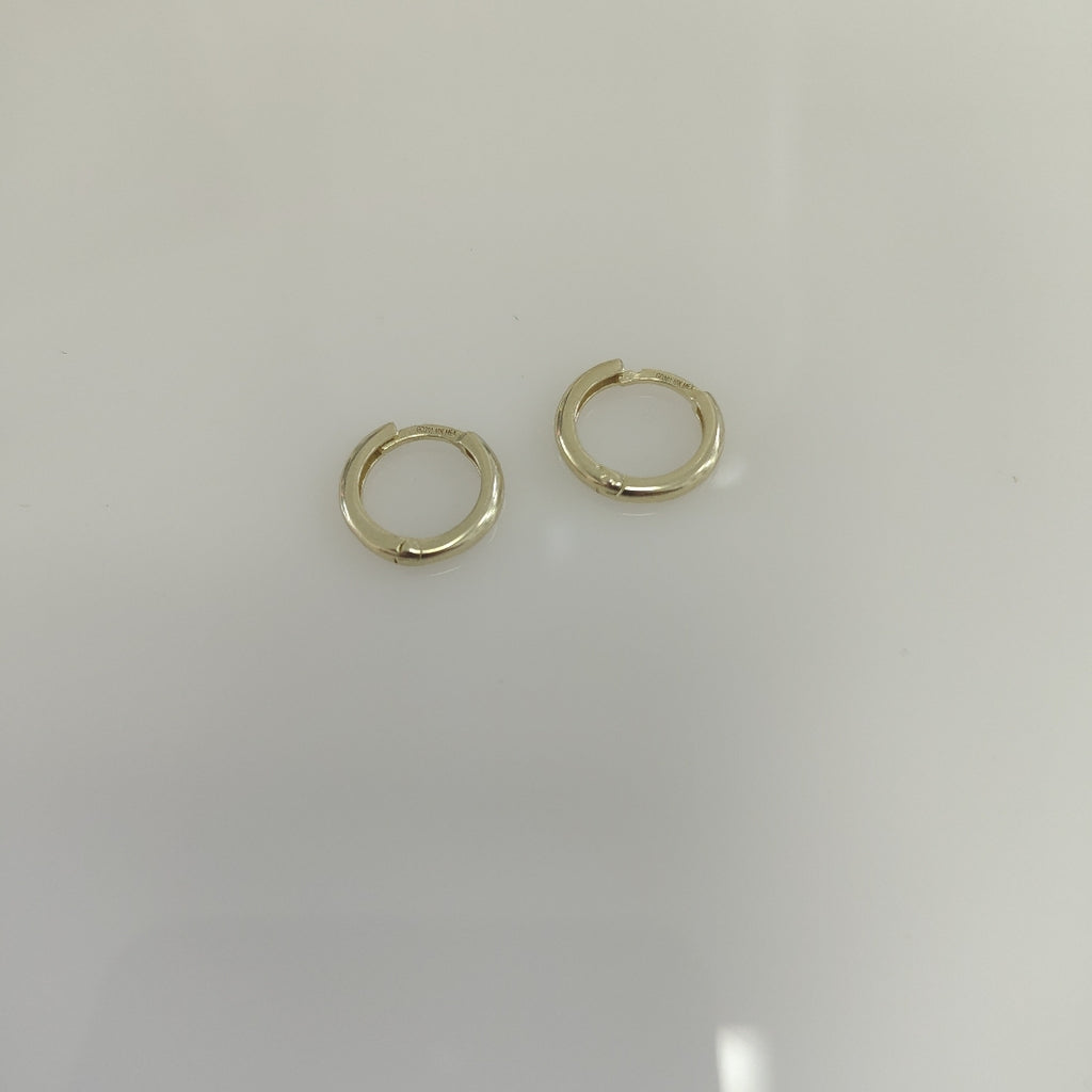ARETES ARRACADAS LISAS 10K 1.1 GR (NUEVO)