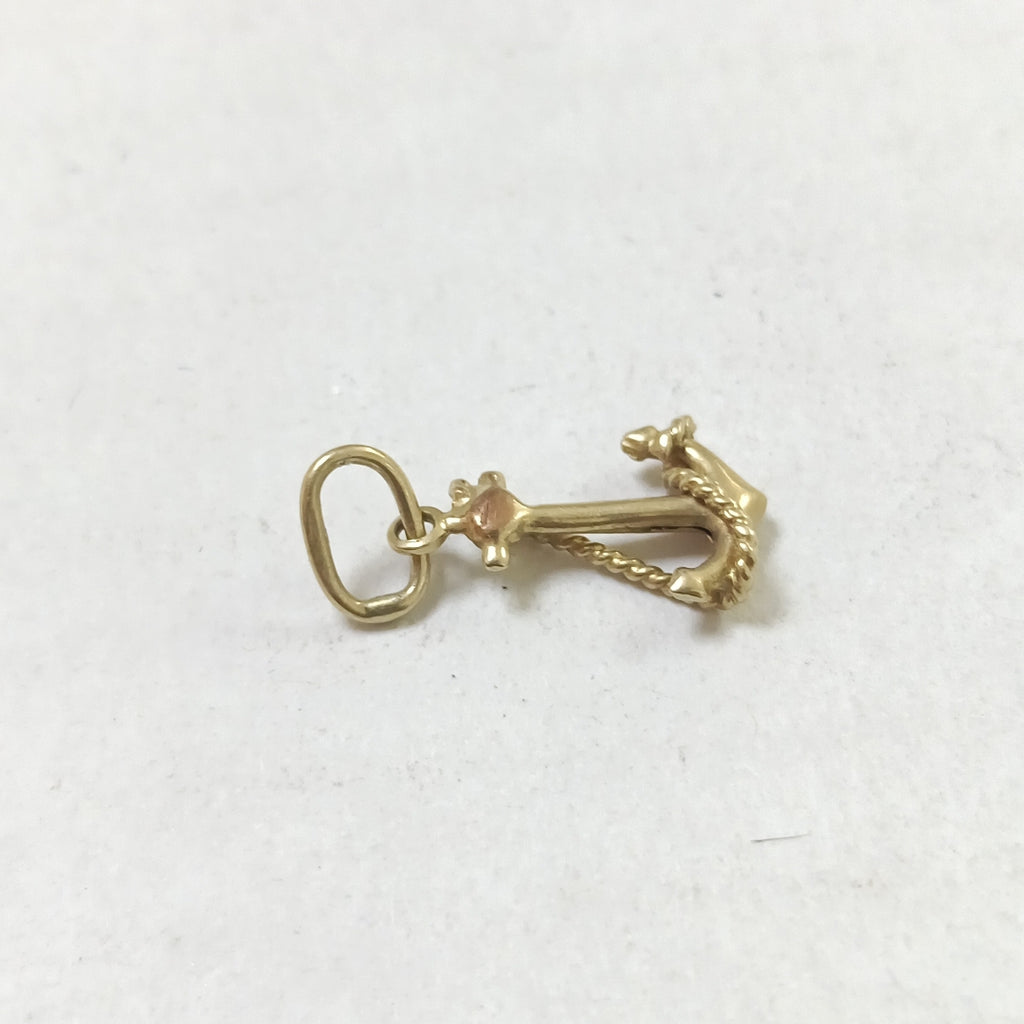 DIJE ORO 14 K 0.7 GRMS (SEMINUEVO)
