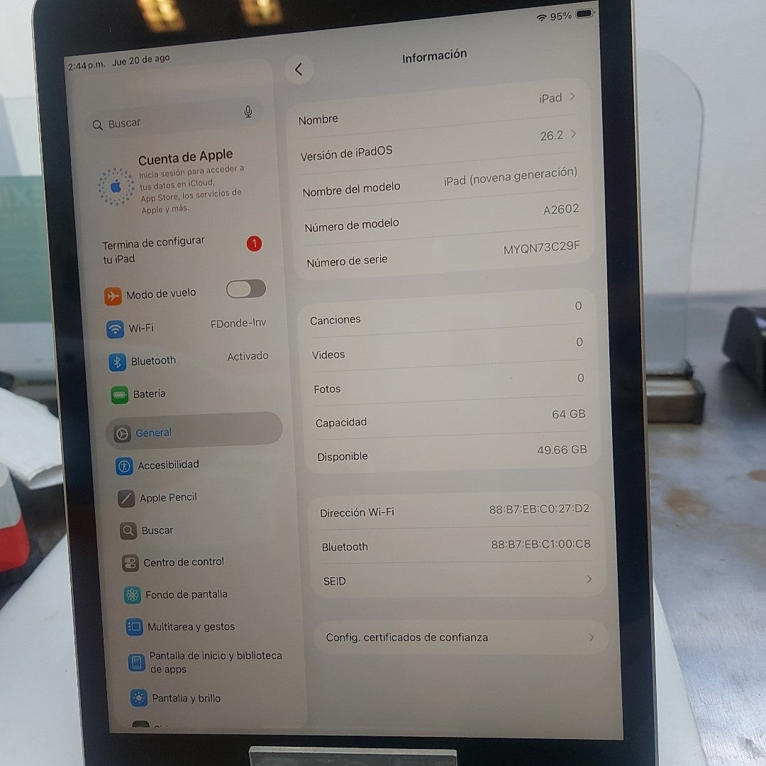 TABLETA APPLE IPAD 9 A2602 64 GB 3 GB RAM (SEMINUEVO)