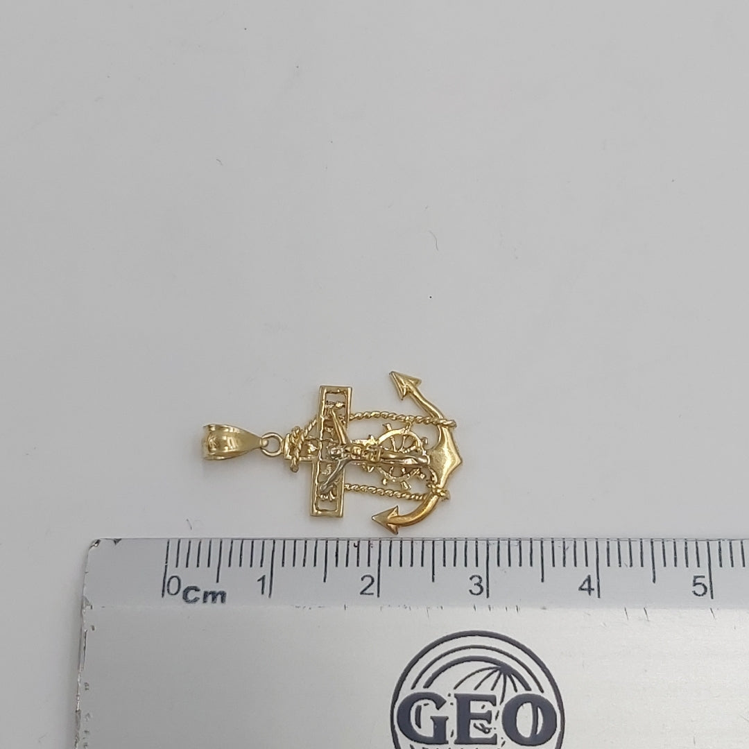 CRISTO EN ANCLA ORO 14 K 1.4 GRMS (SEMINUEVO)