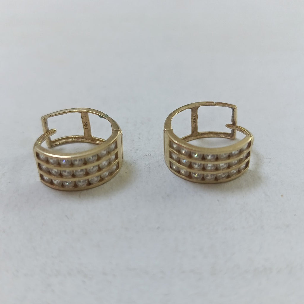 ARETES PAR ORO 14 K 1.5 GRMS (SEMINUEVO)