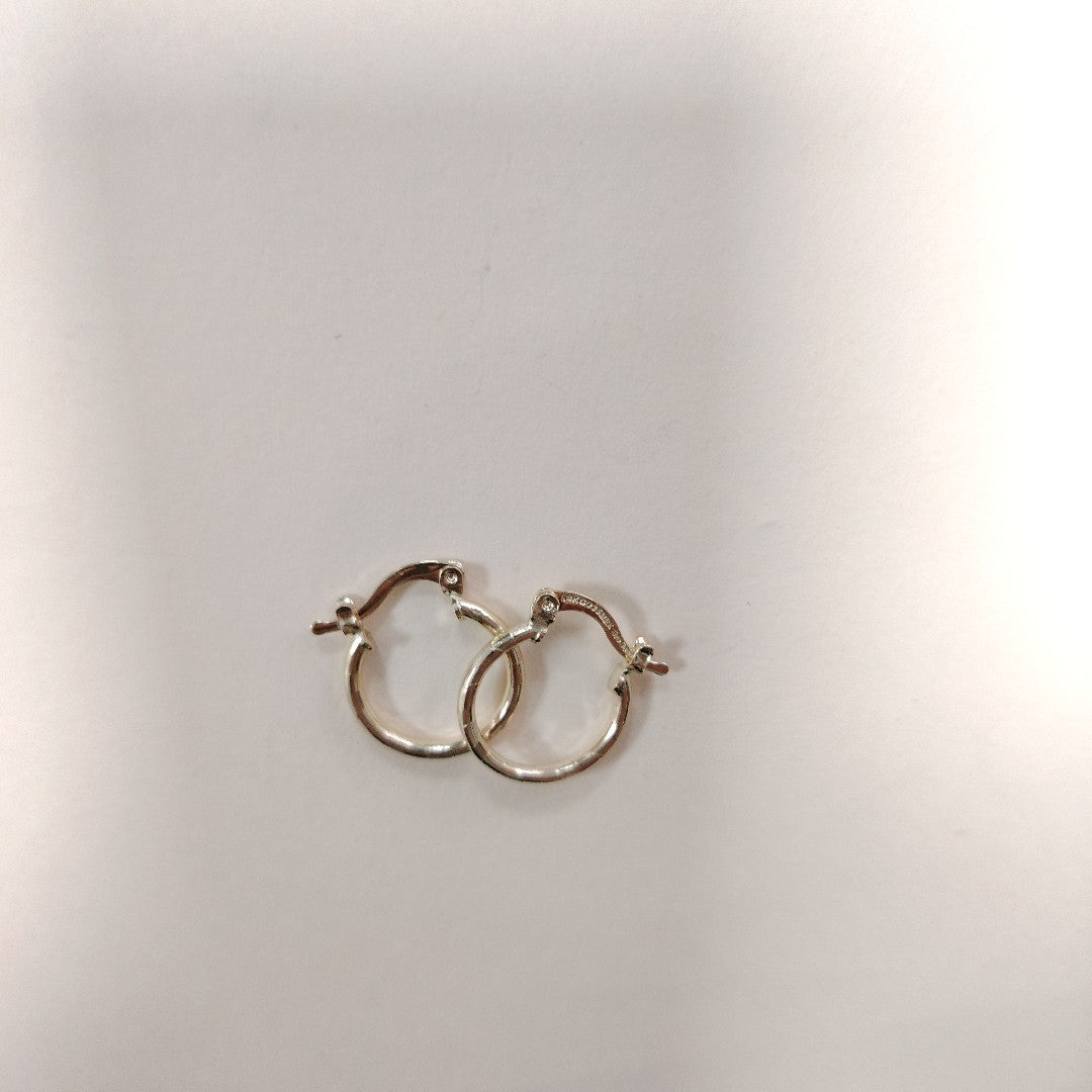 ARETES ARRACADAS ESTRIADAS 14K 1.4 GR (NUEVO)