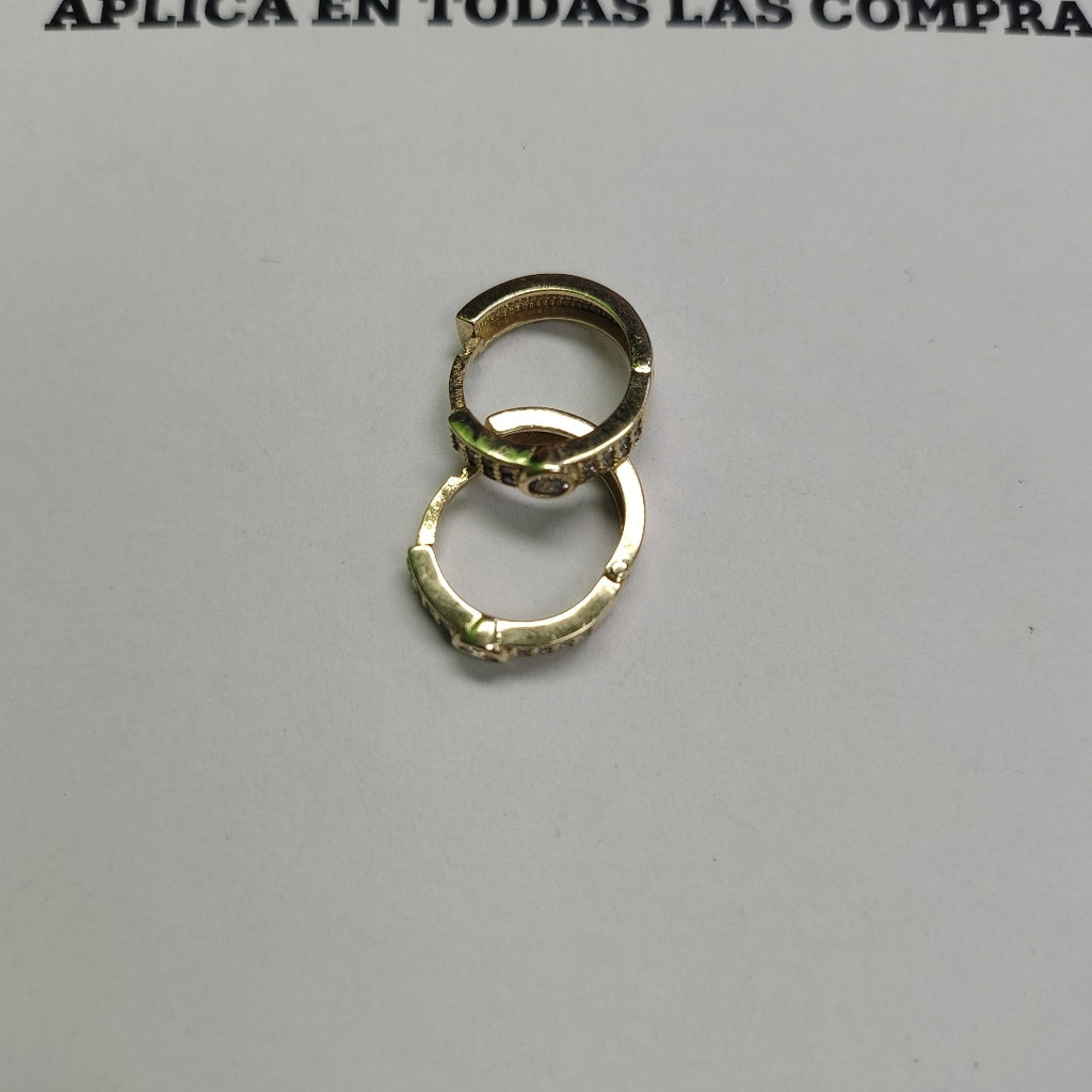 ARETES ARRACADAS C CIRCONIAS 10K 2.7 GR (NUEVO)
