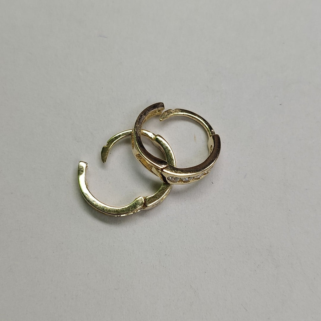 ARETES HUGGIES C CIRCONIA 14K 1.1 GR (NUEVO)