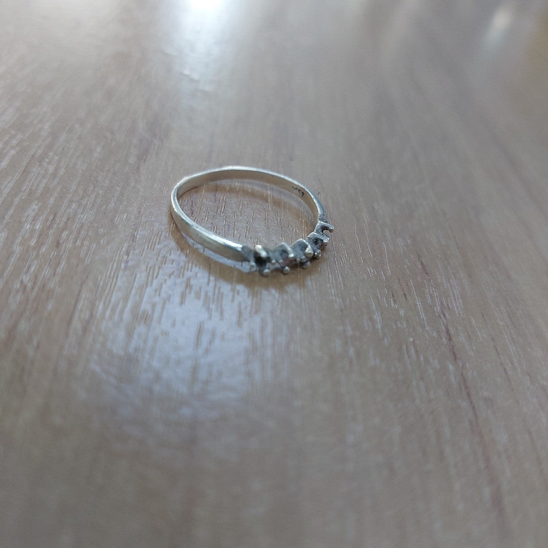 ANILLITO PLATA 1.1 GRMS (SEMINUEVO)