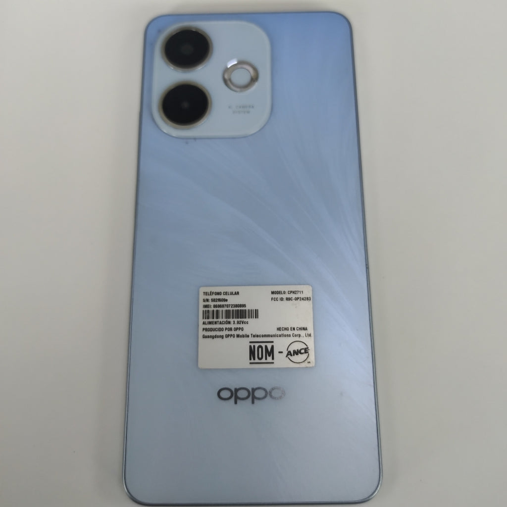 CELULAR OPPO A5 PRO CPH2711 (2025) 256 GB 8 GB RAM (SEMINUEVO)