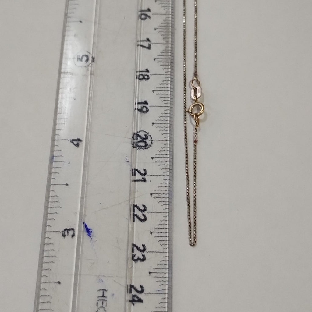 CADENA ORO BLANCO 10 K 0.8 GRMS (SEMINUEVO)