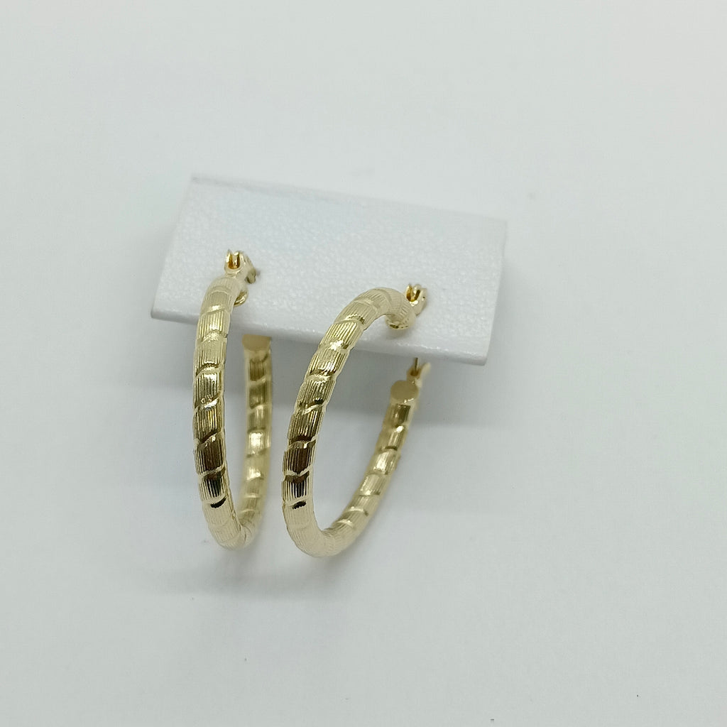 ARETES ARRACADAS LABRADAS 14K 3.2 GR (NUEVO)