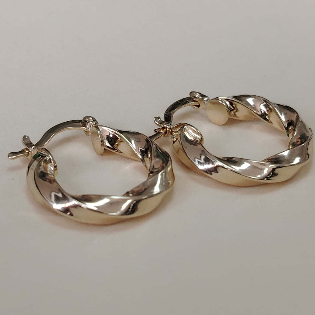 ARETES ARRACADA TORZAL 14K 1.9 GR (NUEVO)