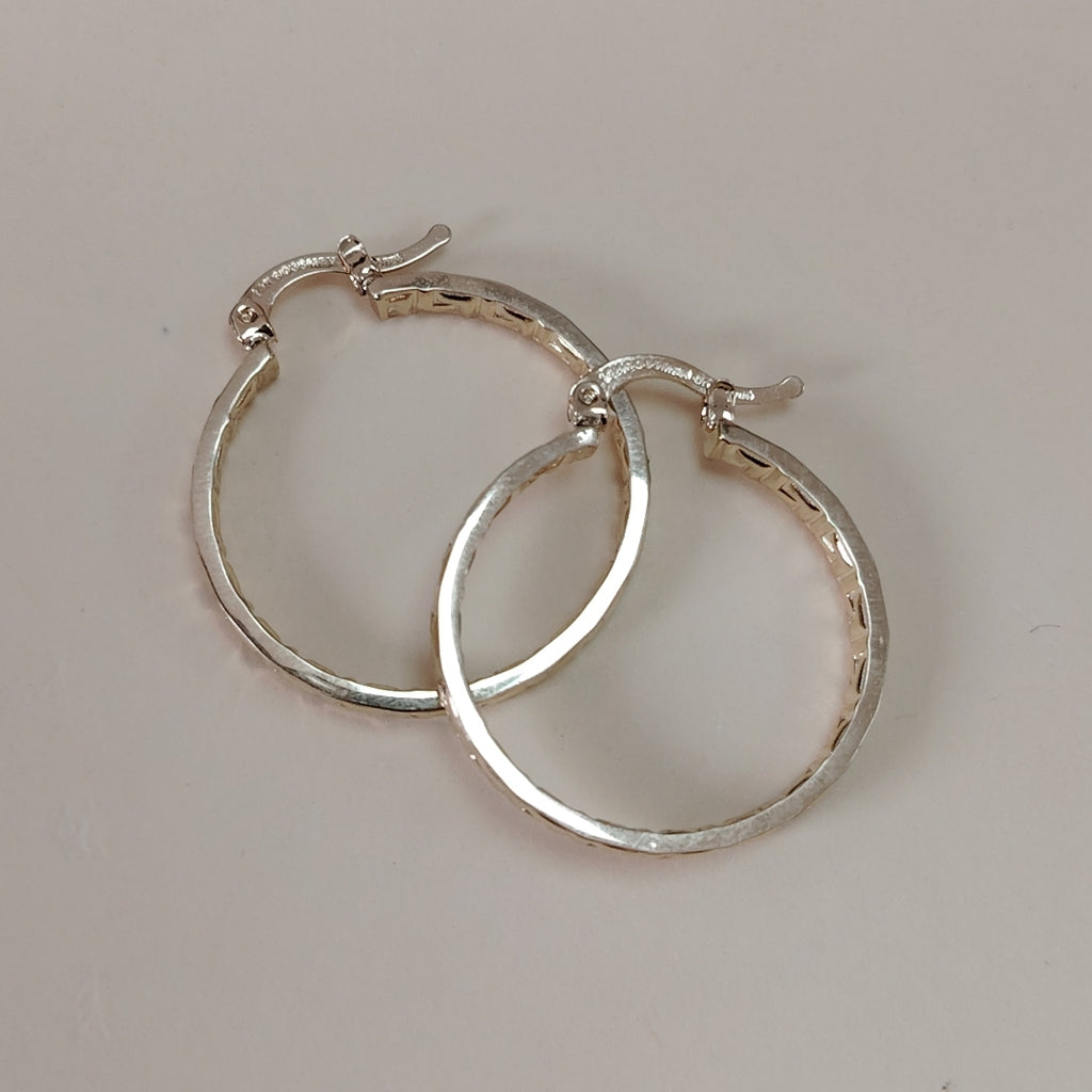 ARETES TEJIDO ARRACADA CON GRECAS 14K 2.7 GR (NUEVO)