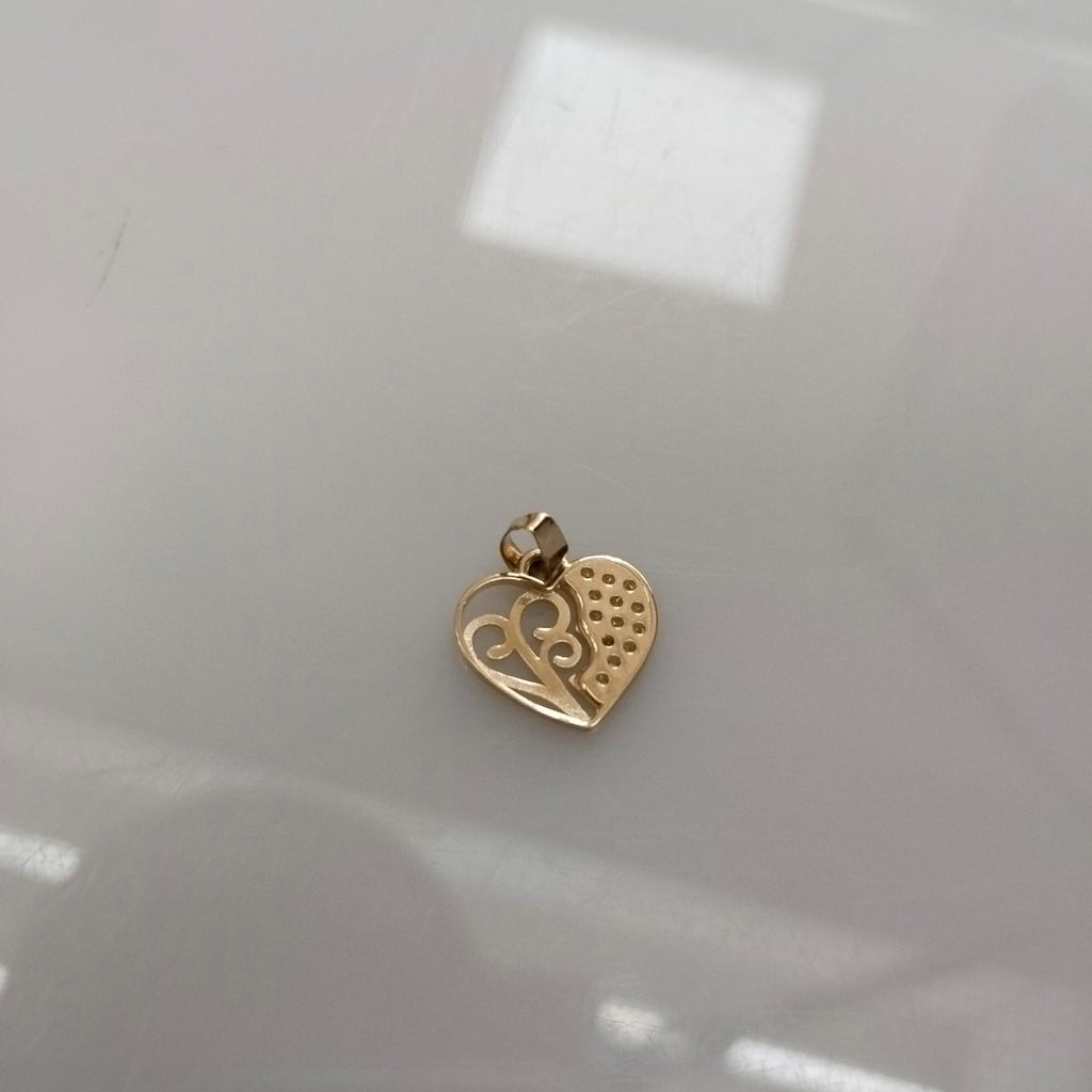 DIJE TEJIDO CORAZON CON CIRCONIAS Y ARBOL DE LA VIDA 14K 0.8 GR (NUEVO)