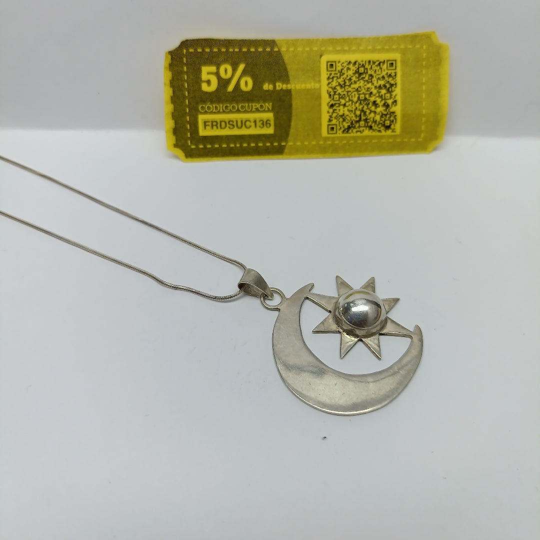 CADENA, DIJE PLATA 8.5 GRMS (SEMINUEVO)