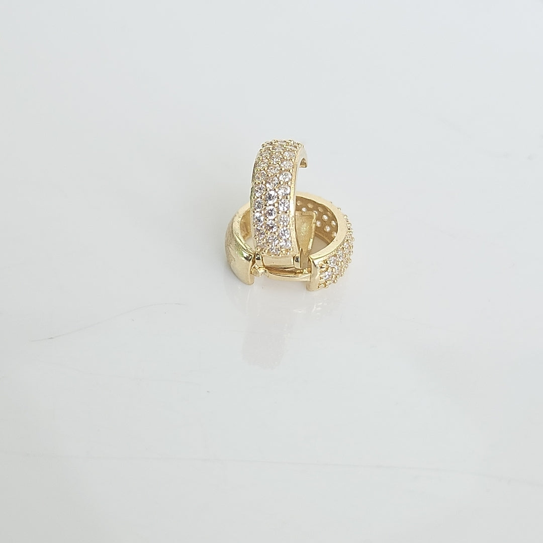 ARETES HUGGIE CON CIRCONIAS 14K 2.1 GR (NUEVO)