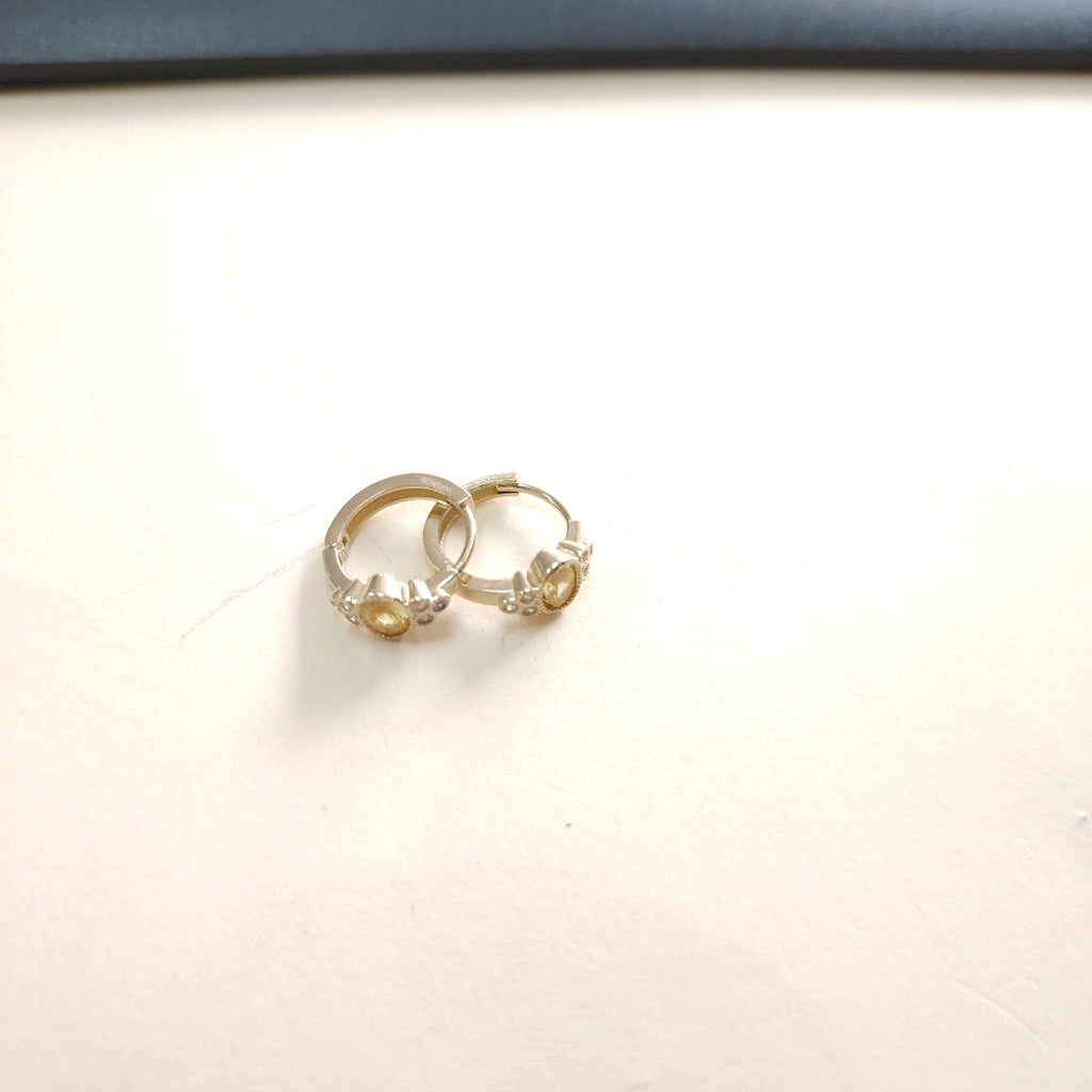 ARETES ARRACADAS CON CIRCONIAS Y PDRAS COL 14K 3.2 GR (NUEVO)