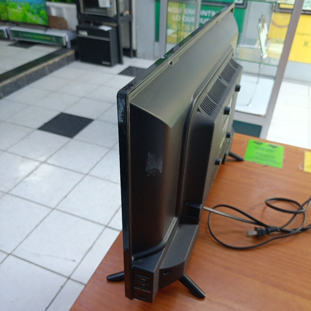 PANTALLA JVC SI24R (2022) 24" LED HD (SEMINUEVO)