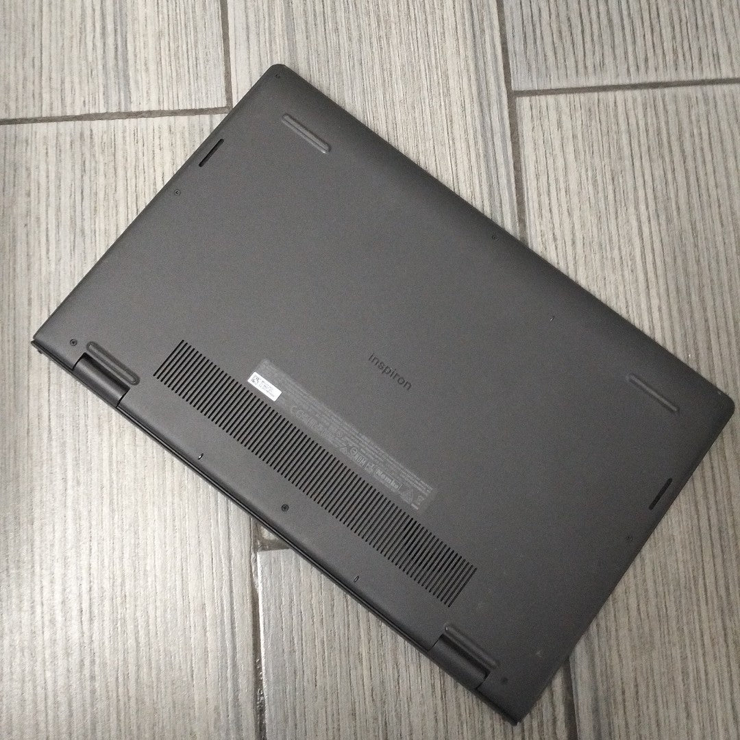 LAPTOP DELL INSPIRON 15 3520 (2023) 256 GB SSD 8 GB RAM (SEMINUEVO)