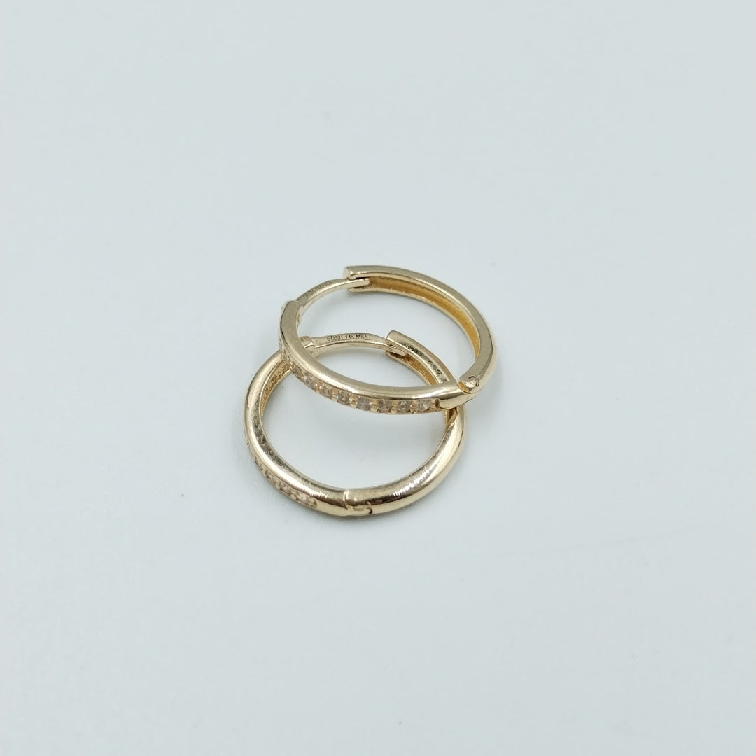 ARETES HUGGIES C CIRCONIA 14K 1.8 GR (NUEVO)