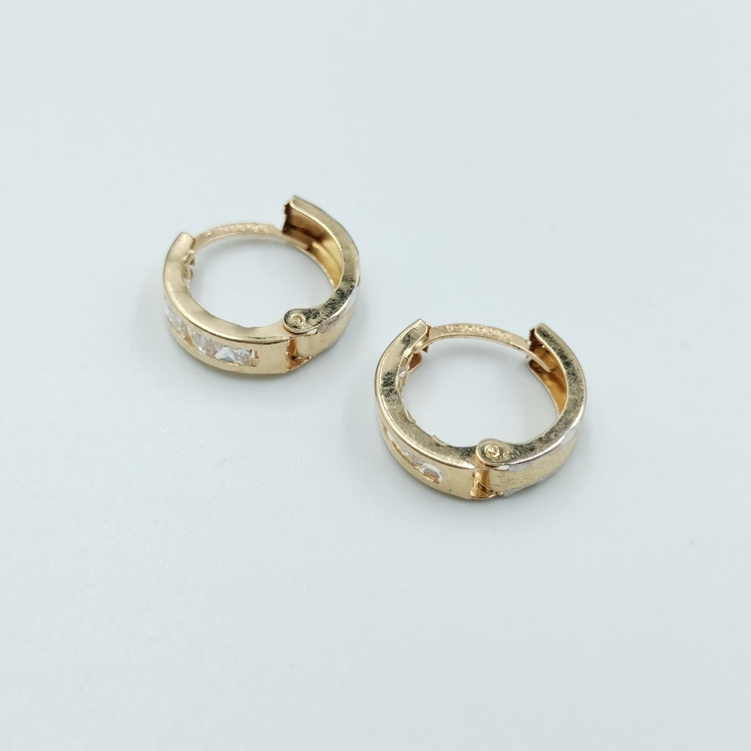 ARETES ARRACADAS C CIRCONIAS 10K 1.3 GR (NUEVO)