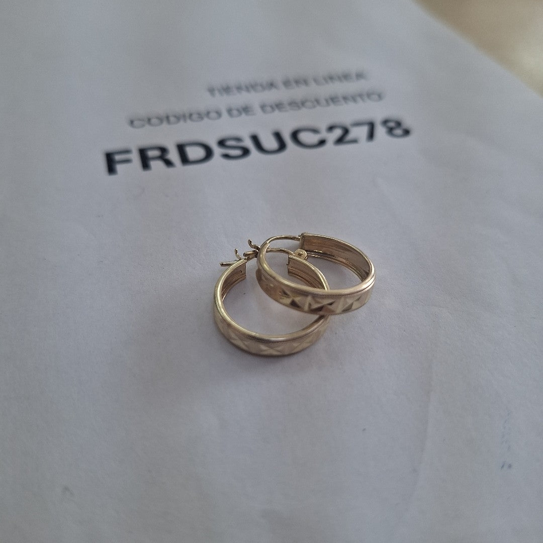 ARETES ARRACADAS LABRADAS 10K 2.2 GR (NUEVO)