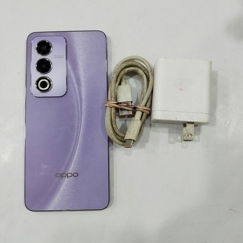 CELULAR OPPO A80 5G CPH2639 (2024) 256 GB 8 GB RAM (SEMINUEVO)