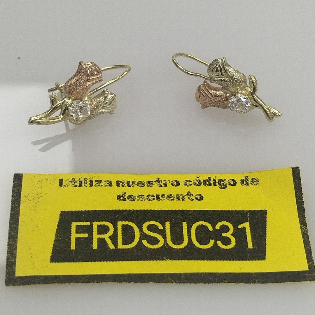 ARETES PAR ORO 14 K 1.8 GRMS (SEMINUEVO)