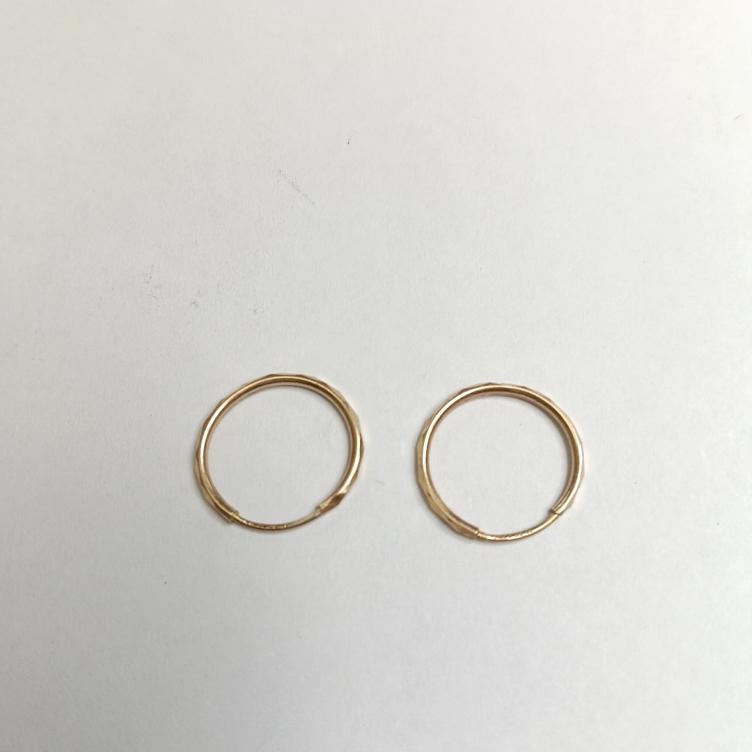 ARRACADAS PAR ORO 10 K 0,60 GRMS (SEMINUEVO)
