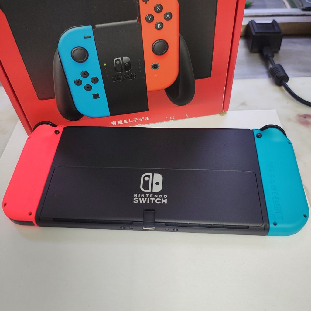 CONSOLA DE VIDEOJUEGO NINTENDO SWITCH OLED 64 GB (SEMINUEVO)