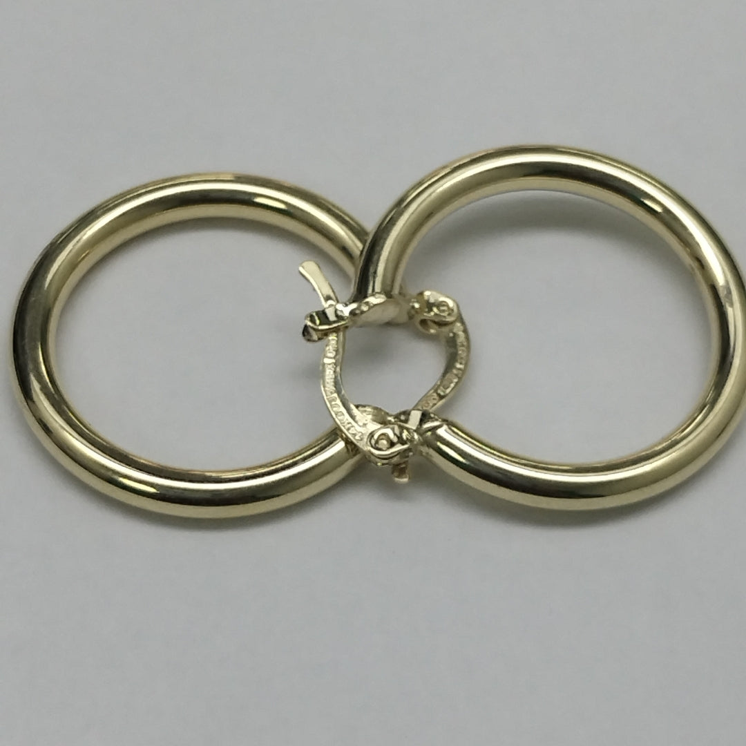 ARETES TEJIDO ARRACADAS LISAS HUECAS 14K 2.2 GR (NUEVO)